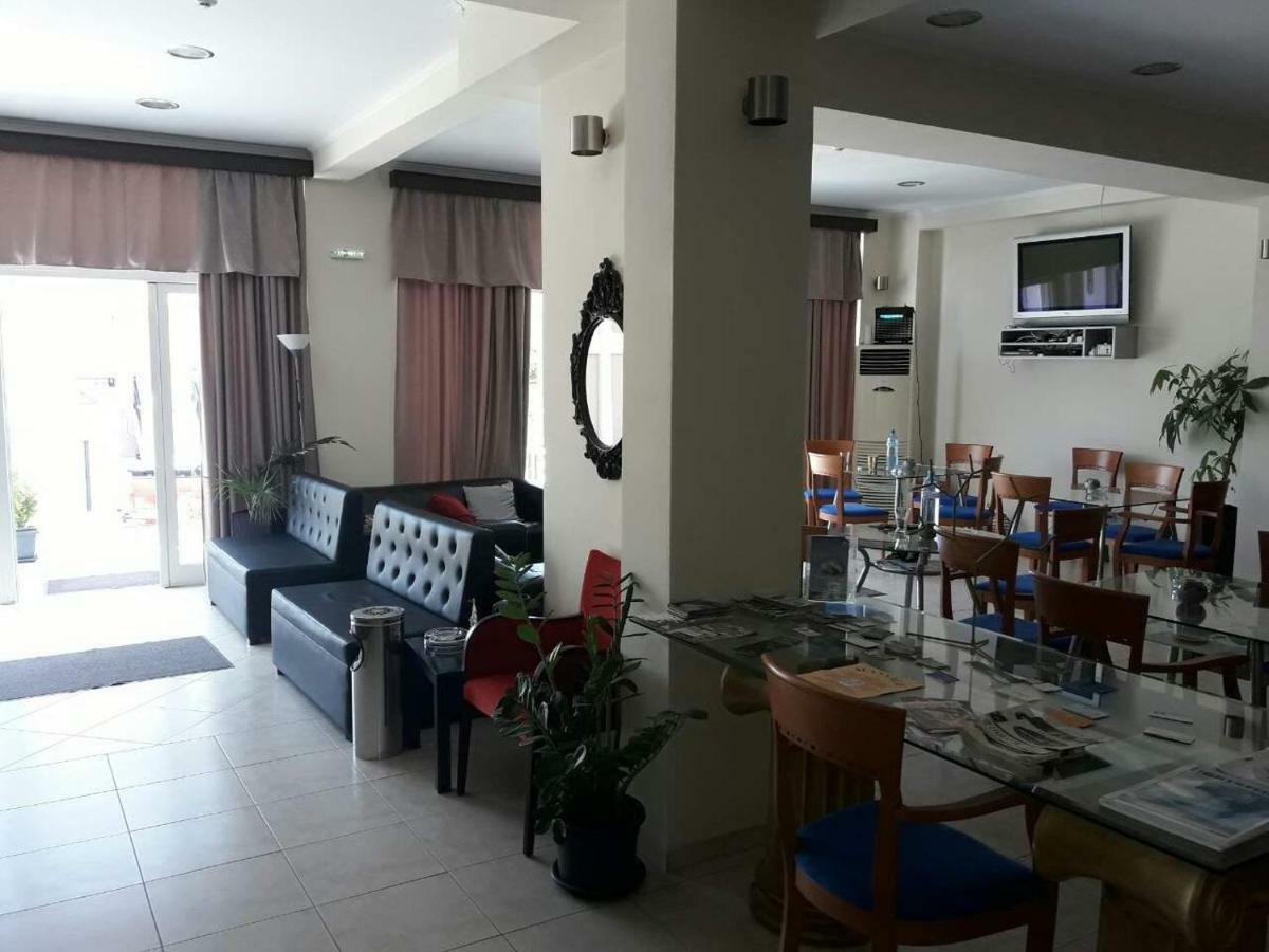 Porto Marathos Hotel Marathopoli Exterior photo